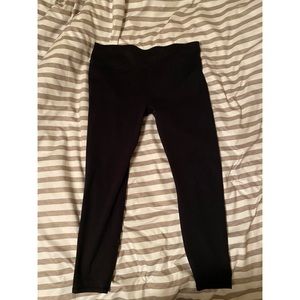 Fabletics Mid-Rise Powerhold 7/8 Leggings